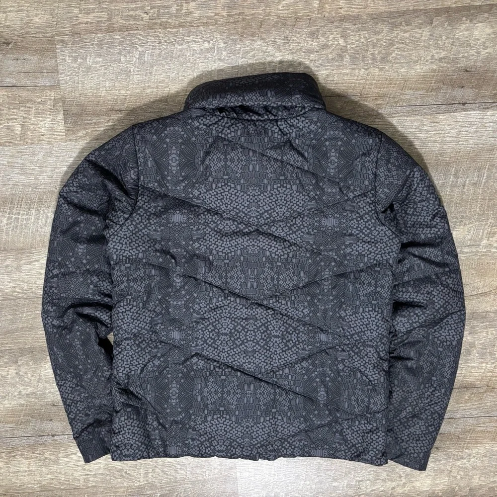 Patagonia Puffer Jacket Women's M Full Zip Gray Insulated AOP Geometric - Picture 2 of 9